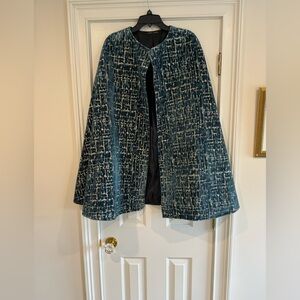 Elegant Blue Patterned Women's Cape